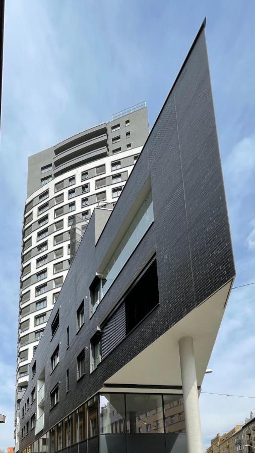 Betree Apartamento Bratislava Exterior foto
